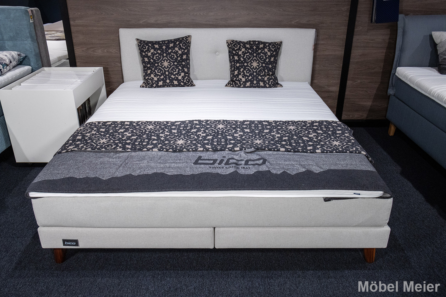 Boxspring Bico Furka Button