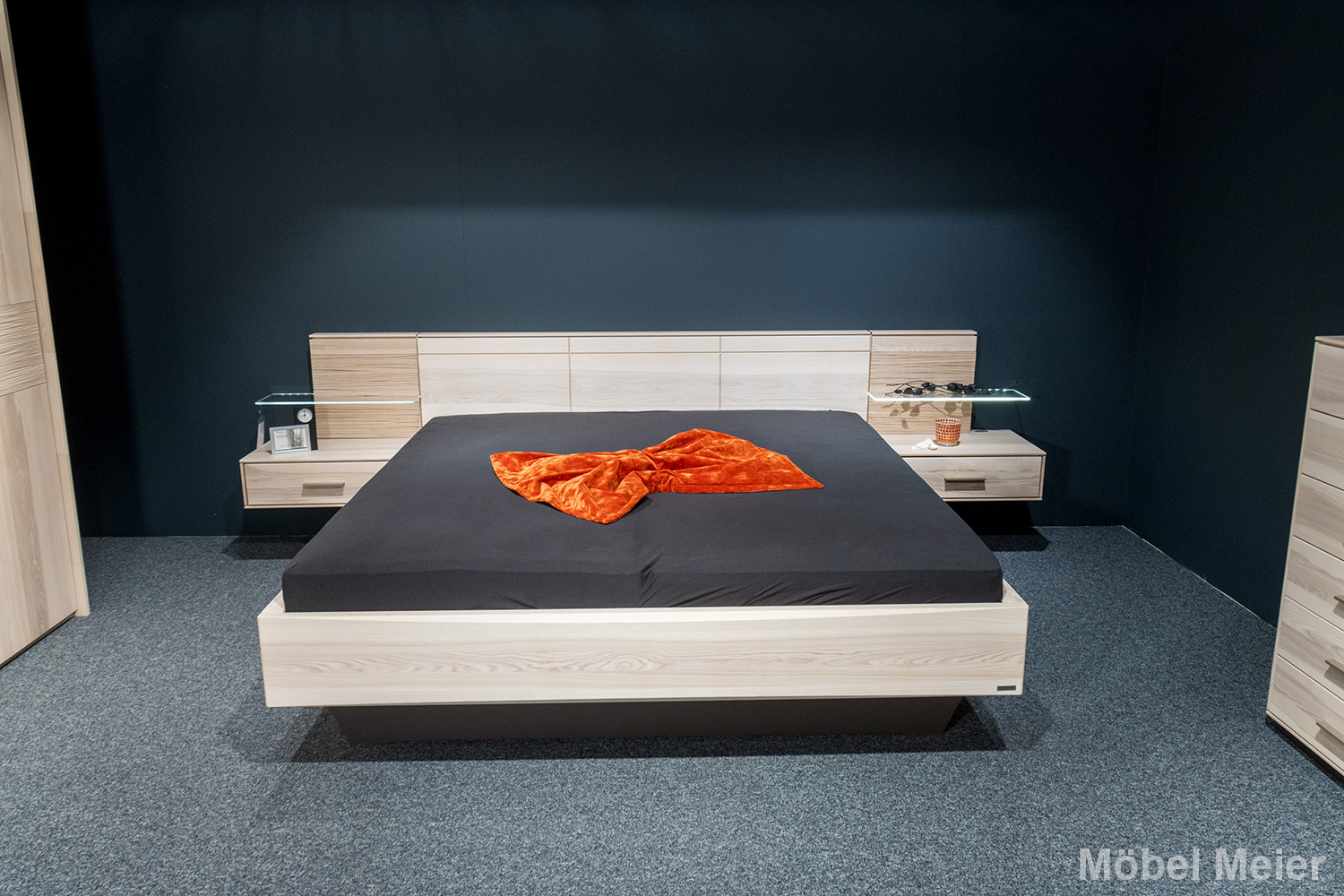 Schlafzimmer Mira